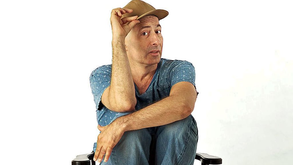 Der Comedian Fil kommt am Donnerstag in den Moritzhof Magdeburg mit seinem Programm „Die Expertise war bedeutend höher“.