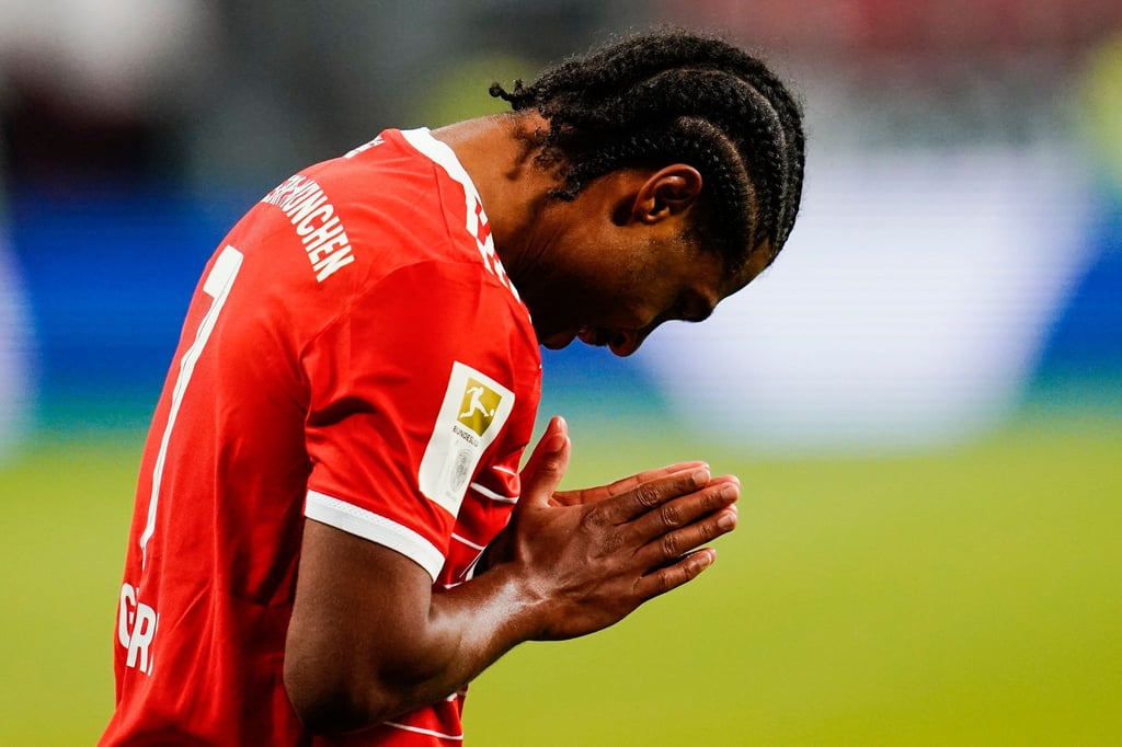 Bayern Münchens Serge Gnabry plagt eine leichte Handgelenksverletzung.