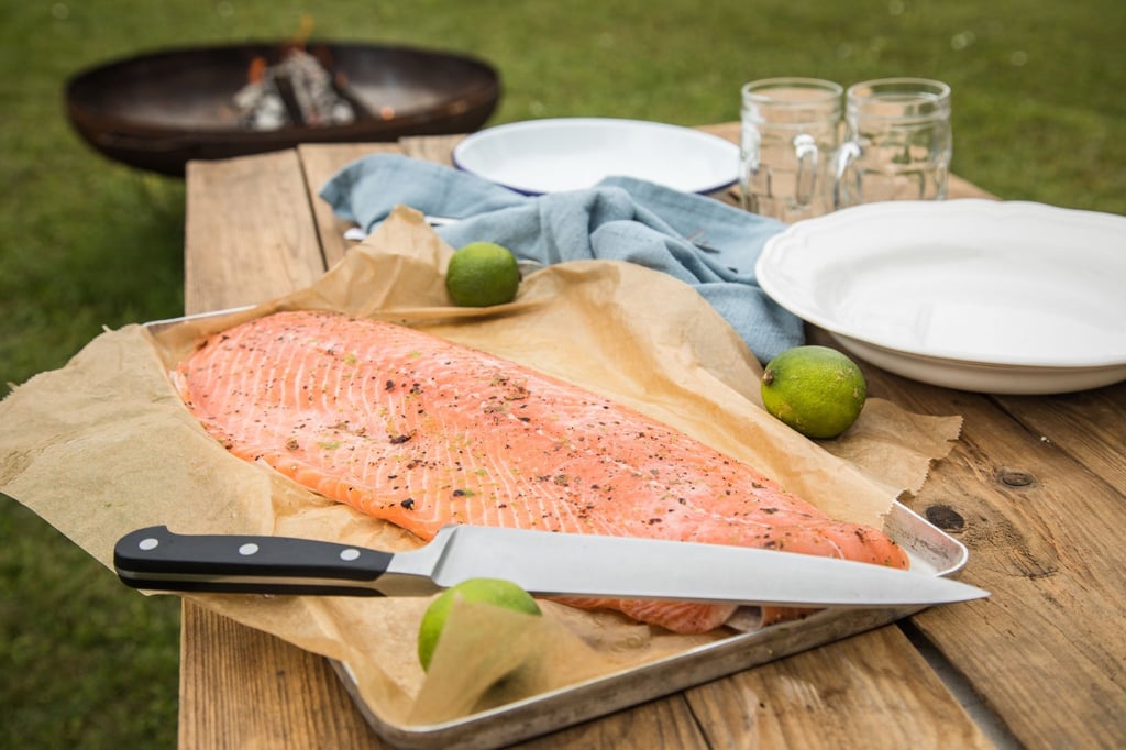 Die Bürgerinnen und Bürger haben im vergangenen Jahr rund 495.053 Tonnen Fisch und Meeresfrüchte gekauft. Lieblingsfisch war erneut der Lachs.