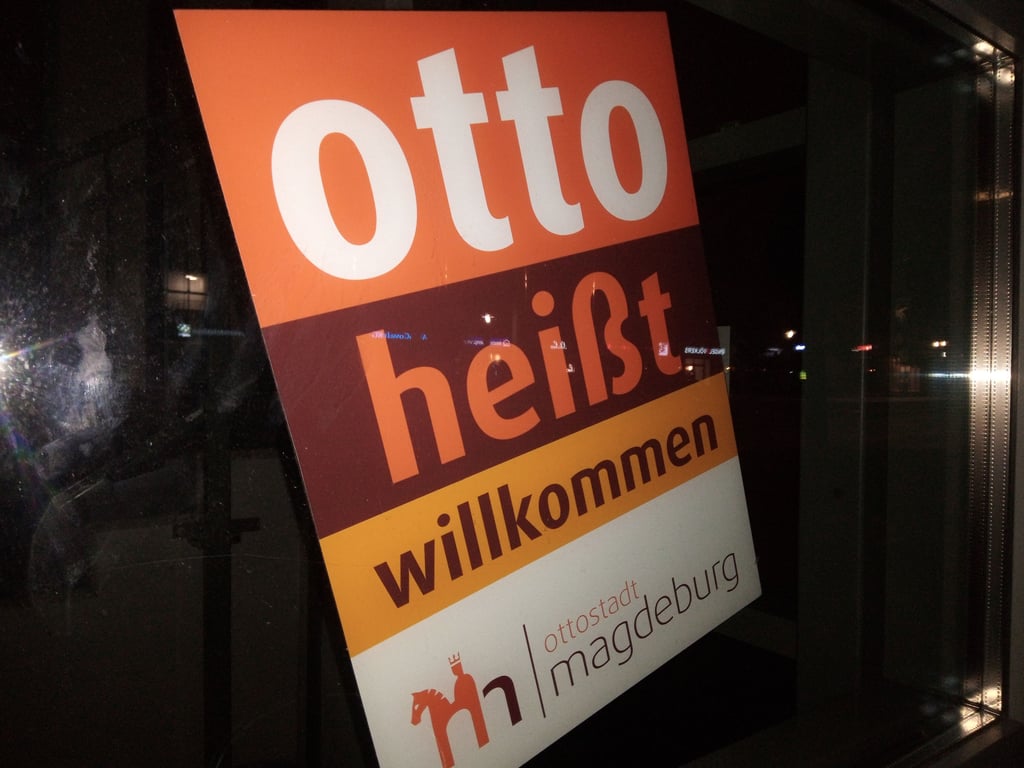 Plakat "Otto heißt willkommen". Foto: Martin Rieß