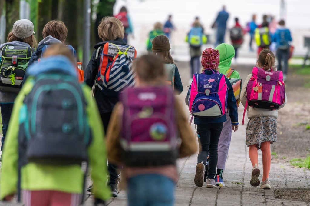 Die steigenden Preise erhöhen das Risiko von Kinderarmut in Deutschland, warnt die Bundesfamilienministerin.