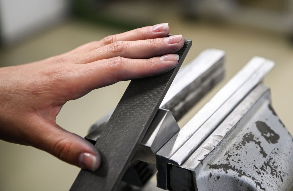 Ausbildung sucht Azubi: Die Situation auf dem Ausbildungsmarkt spitzt sich laut DIHK weiter zu.