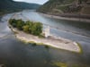 Die Pegelstände auf dem Rhein haben nach wochenlanger Trockenheit teils historische Tiefststände erreicht - davon ist auch die Flusskreuzfahrt betroffen.