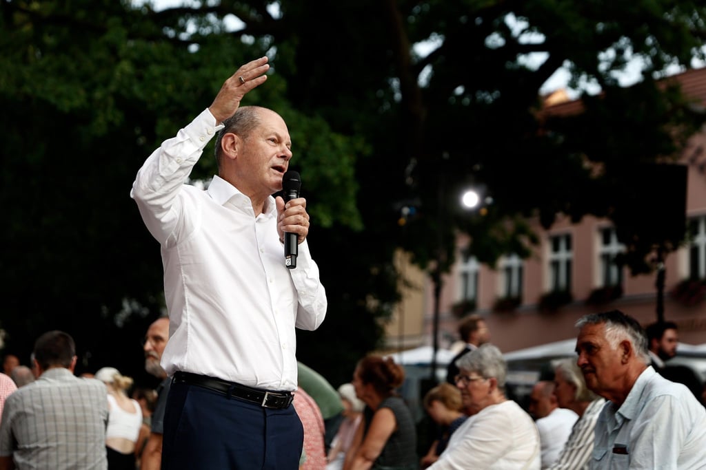 Musste sich während seiner Rede „Volksverräter“, „Lügner“ und „Hau ab“-Rufe anhören: Olaf Scholz.