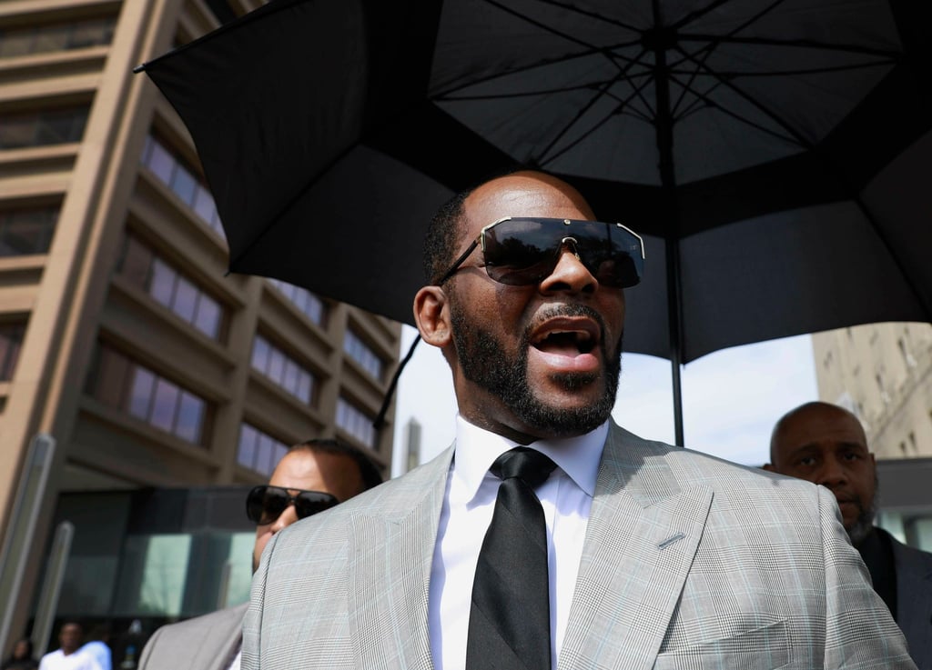 US-Sänger R. Kelly auf dem Weg zum Gericht.