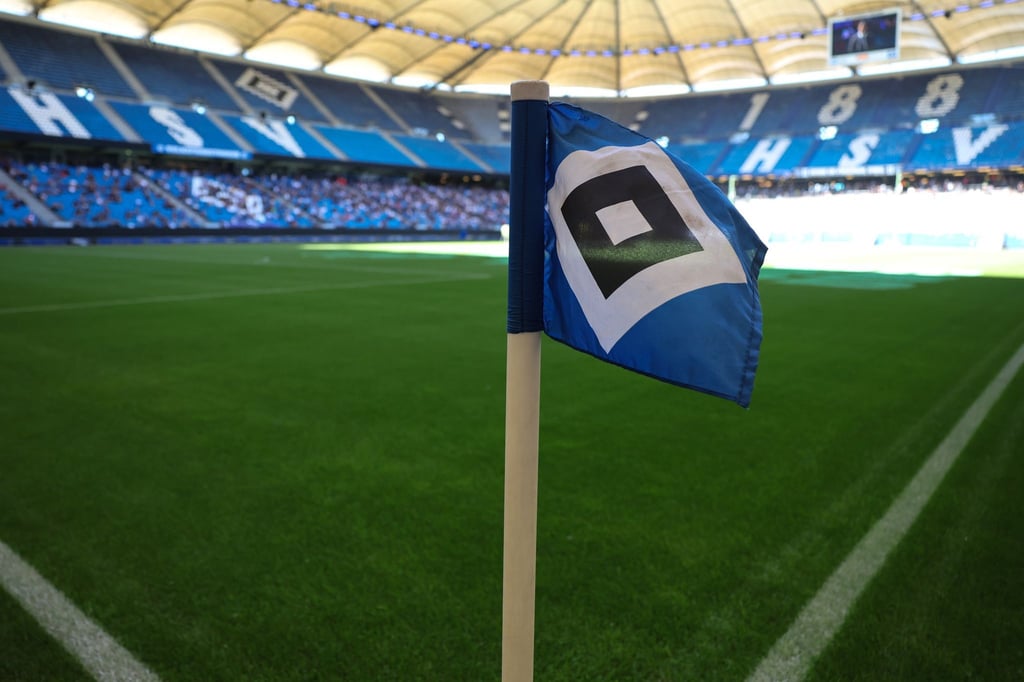 Der Hamburger SV hat Jean-Luc Dompé verpflichtet.