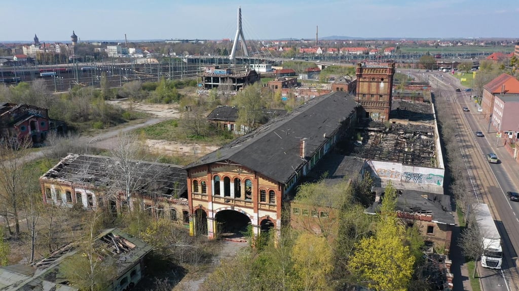 Der ehemalige Schlachthof in Halle zieht immer wieder Neugierige an - und Kriminelle, die dort Feuer legen.