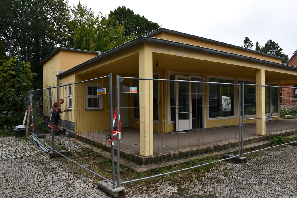 Der Blumenpavillon auf dem Westfriedhof in Magdeburg-Stadtfeld wird saniert.