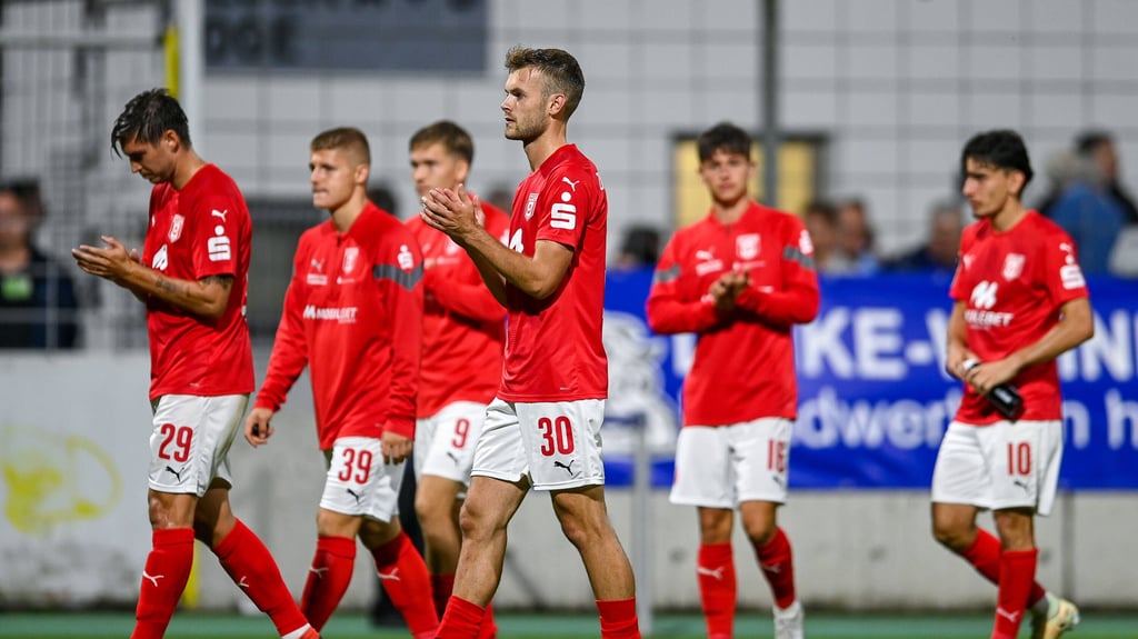 Enttäuschung bei den HFC-Profis nach der 1:3-Niederlage bei 1860 München.