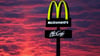Einbrecher hatten es in der Nacht zum Montag auf das McDonald's-Restaurant im Blankenburg im Harz abgesehen, wie die Polizei mitteilte. Symbolbild: