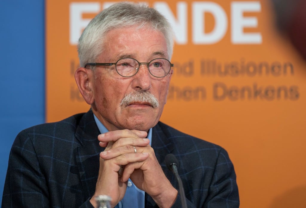Thilo Sarrazin stellt in Berlin sein neues Buch vor.