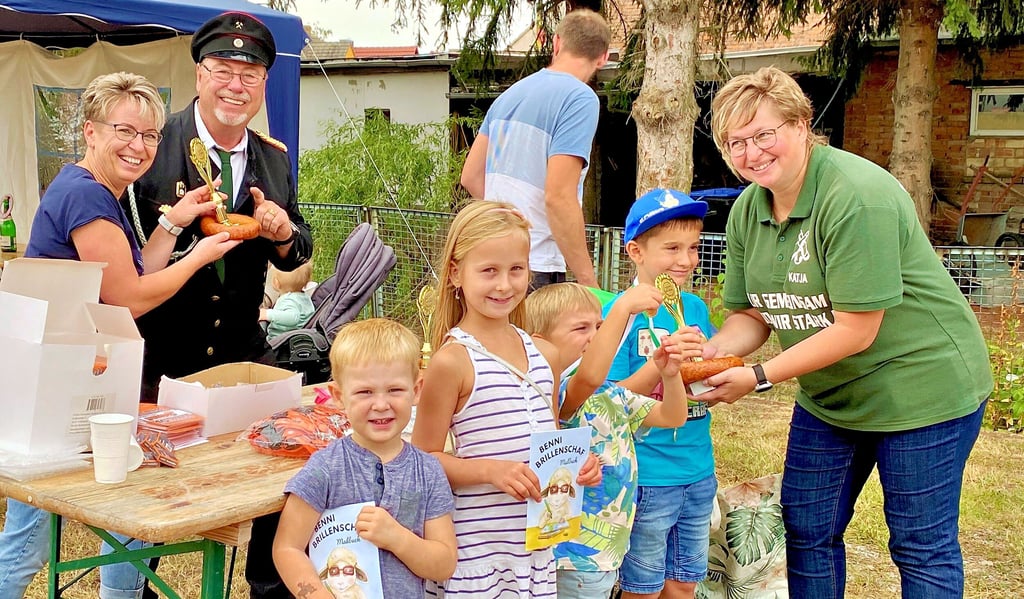 Bei den Wolferöder Sommerspielen war immer Andrang und die goldenen Trophäen waren heiß begehrt.