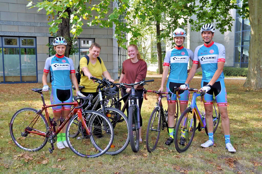 Jette und Ulrike Rasch, Isabel aus Brasilien, Nele und Sascha Rasch hat das Spee-Cup-Fieber längst wieder erfasst.