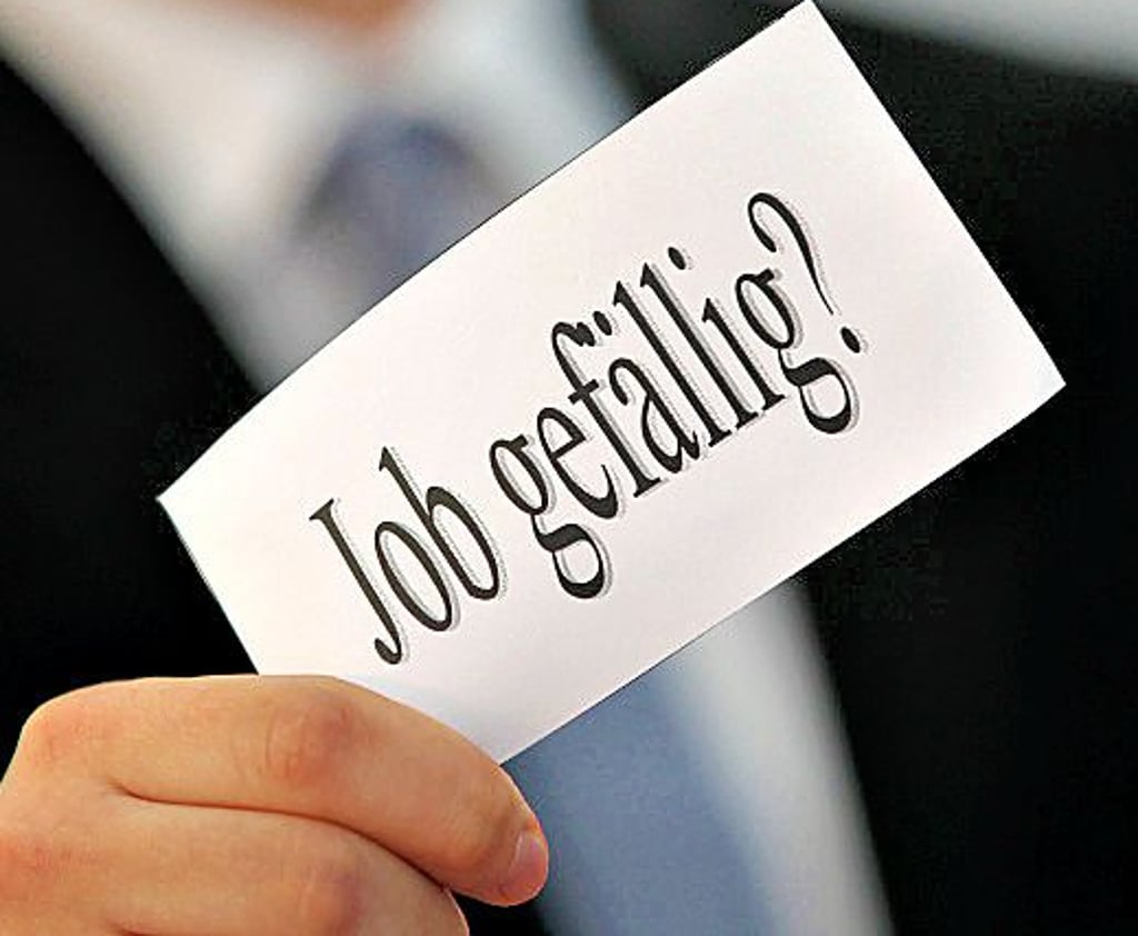 Ja, es gibt viele freie Stellen. Doch es gibt auch Tausende Arbeitslose.