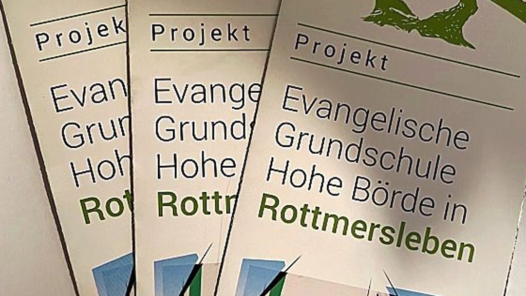 Mit diesen Info-Flyern stellt sich der Verein aktuell in der Region vor.