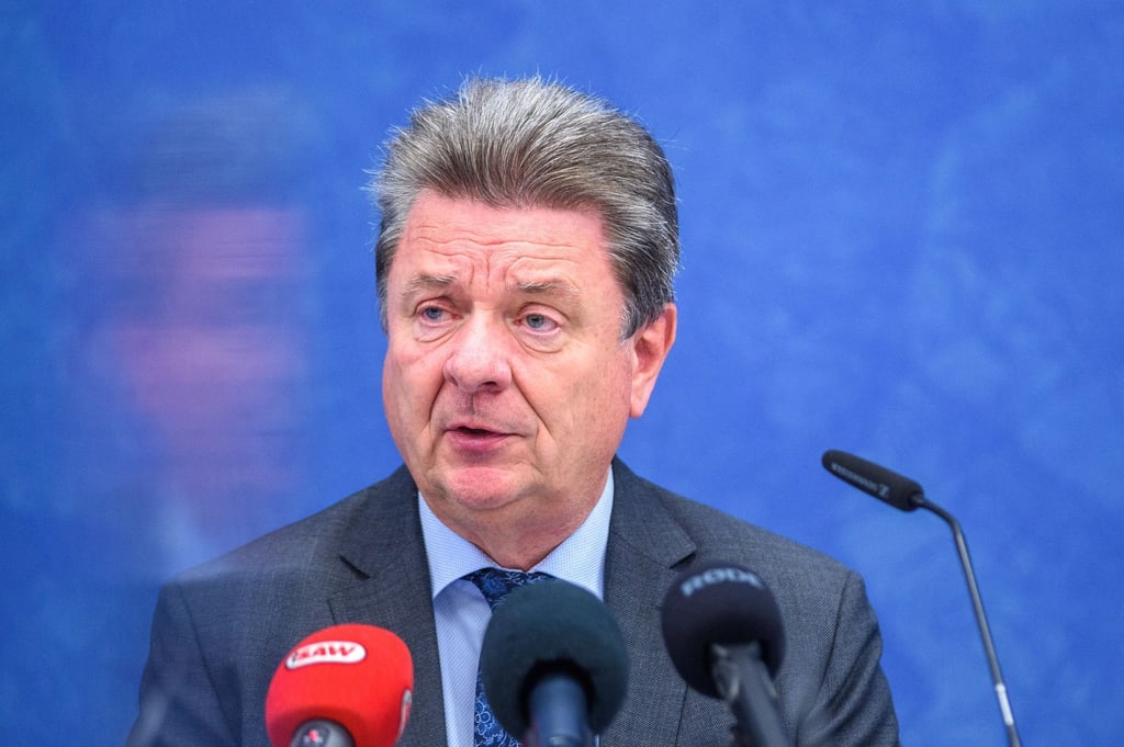 Der Ex-Oberbürgermeister von Magdeburg Lutz Trümper wird Teil des Intel-Teams.