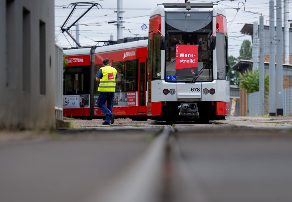 Verdi will am Freitag mit Betriebsbeginn bis Samstag die Betriebshöfe der Havag blockieren.