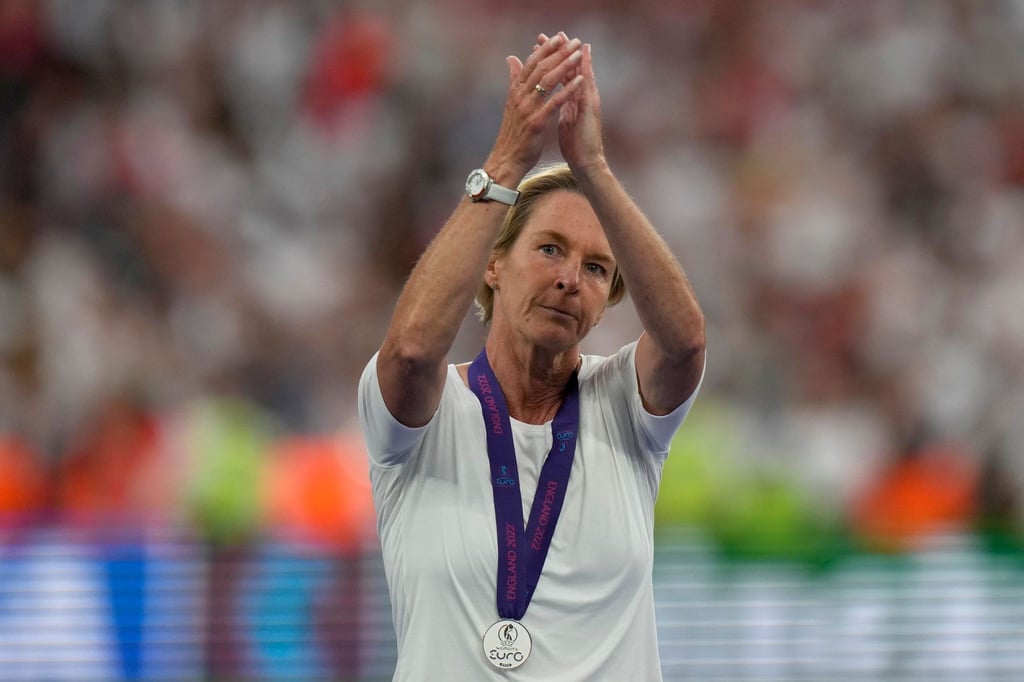 Vertraut auf ihr bei der EM erfolgreiches Personal: Bundestrainerin Martina Voss-Tecklenburg.