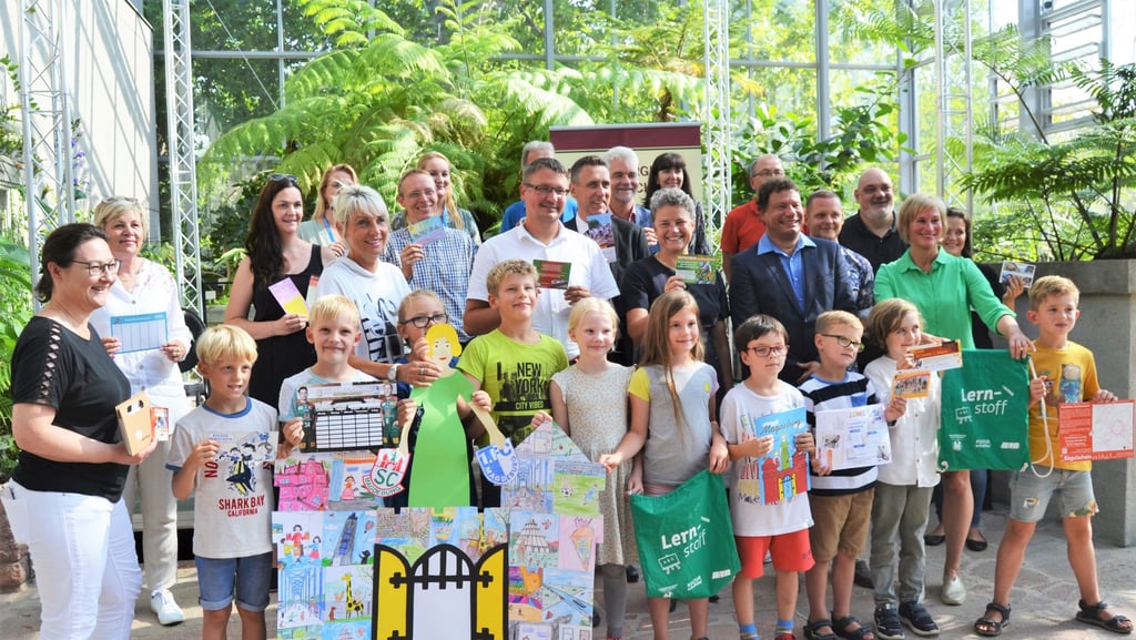 In den Gruson-Gewächshäusern ist die neue Kulturschultüte präsentiert worden.