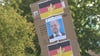 Bundeskanzler Olaf Scholz (SPD) beantwortet Bürgerfragen im Kulturzentrum Festung Mark. Im Hintergrund hörte man Protestlaute..
