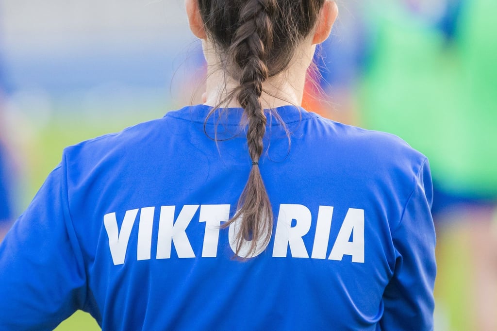 Eine Spielerin von FC Viktoria 1889 Berlin beim Training im Stadion Lichterfelde.