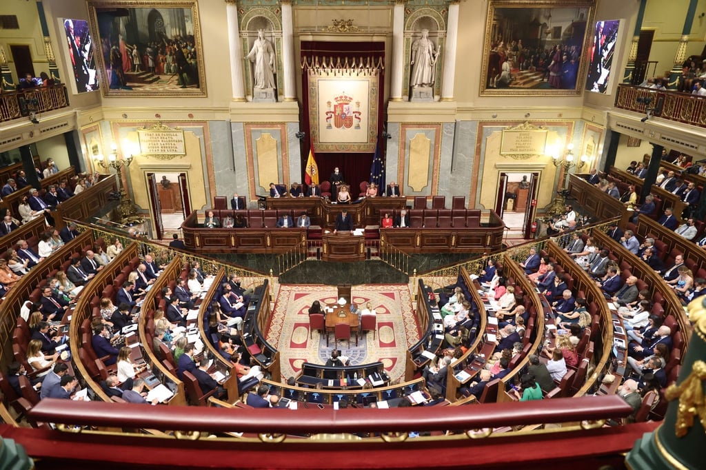 Das spanische Parlament in Madrid: Gegen das Gesetz stimmten die Abgeordneten der konservativen Volkspartei (PP) und der rechtspopulistischen Vox.