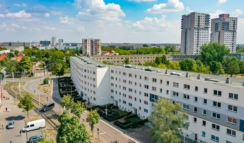Im Wohnblock am Braunschweiger Bogen in Halle-Neustadt gibt es Probleme mit den Mietern. Sind alternative Wohnformen eine Lösung?