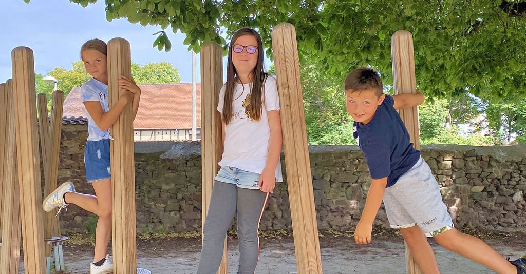 Eins der vielen Highlights für die „Schrotekids“: Stelzen laufen.
