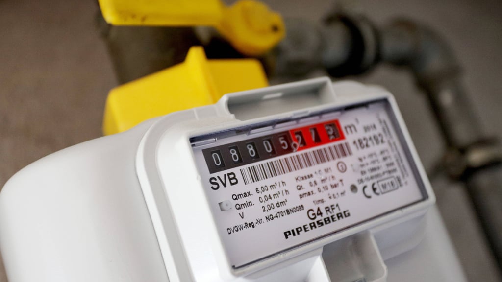 Gas wird teurer - das trifft auch die Versorger. Sachsen-Anhalt will nun Stadtwerken helfen, die angesichts steigender Kosten in Schwierigkeiten geraten.