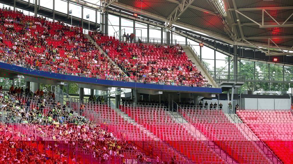 RB Leipzig wird das Stadion gegen Ottensen sicher nicht füllen.