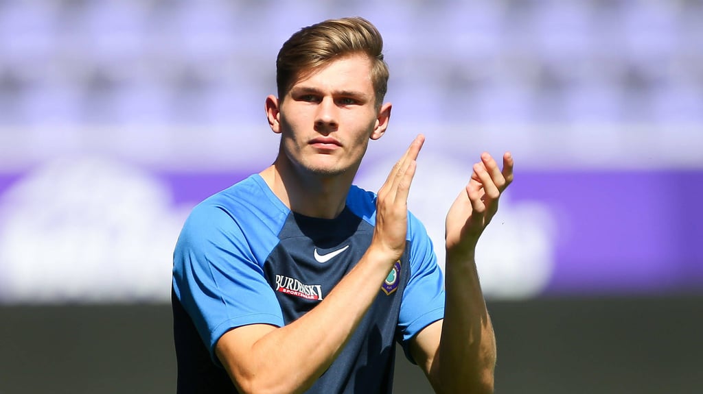 Sturm-Talent Lenn Jastremski wechselte lieber nach Aue als nach Halle.