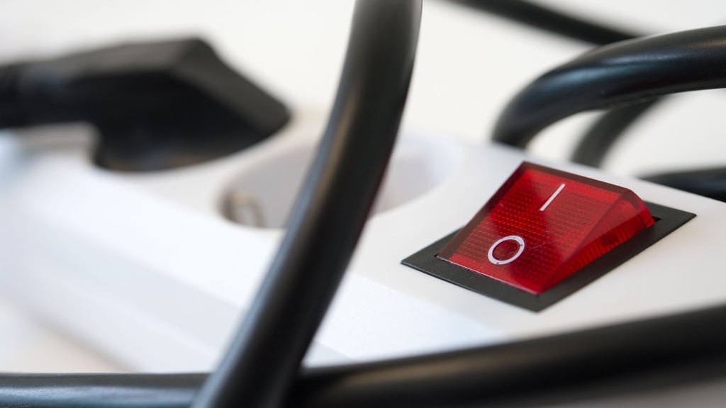 Weil die Energiekosten steigen, soll eine Pauschale entlasten. Ab September sollen deshalb 300 Euro mit dem Gehalt ausgezahlt werden.