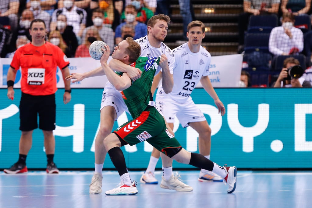 Im DHB-Pokalfinale im April hatten Magnus Landin und der THW Kiel den SC Magdeburg und Omar Ingi Magnusson fest im Griff. Morgen treffen beide im Supercup erneut aufeinander.