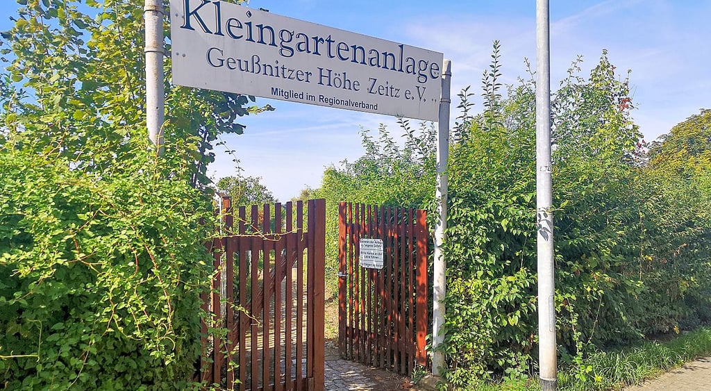 In der Gartenanlage Geußnitzer Höhe Zeitz ist ein Mann beraubt und schwer verletzt worden.