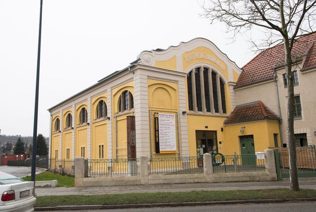 Im "Turbinenhaus" Naumburg wird zur Berufsinformations-Messe eingeladen.
