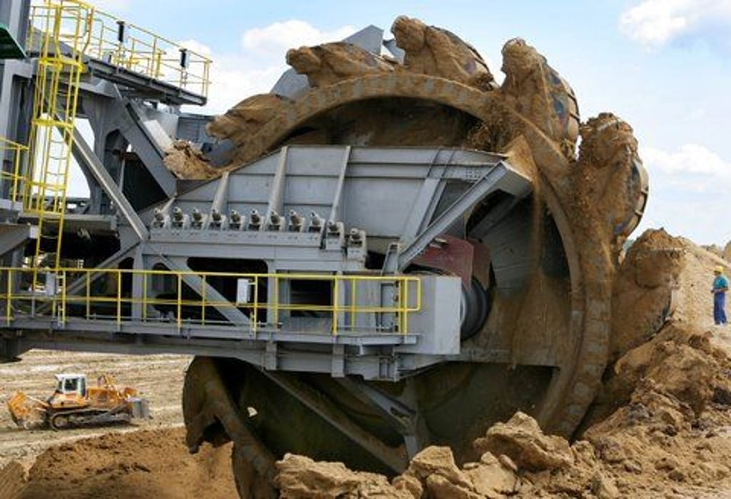 Schaufelradbagger im Braunkohletagebau. Die CDU-Landtagsfraktion in Sachsen-Anhalt setzt in der Energiekrise auf die Kohle.