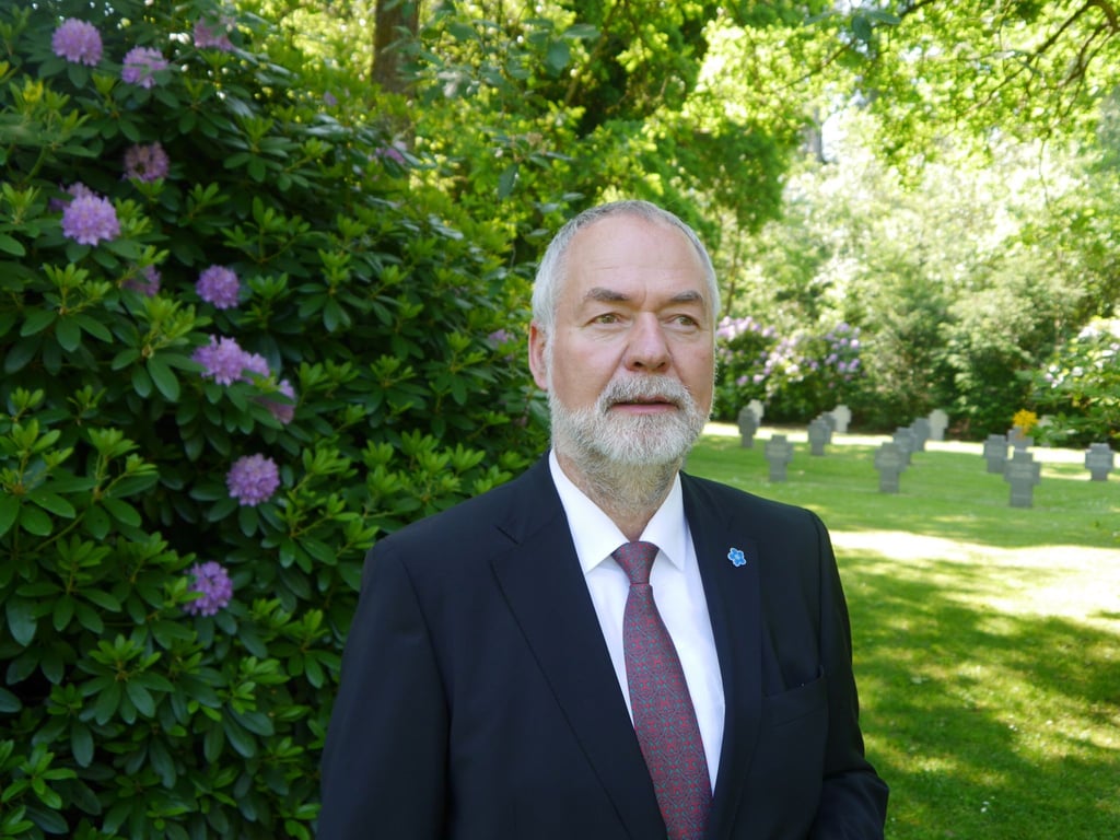 Markus Meckel spricht.