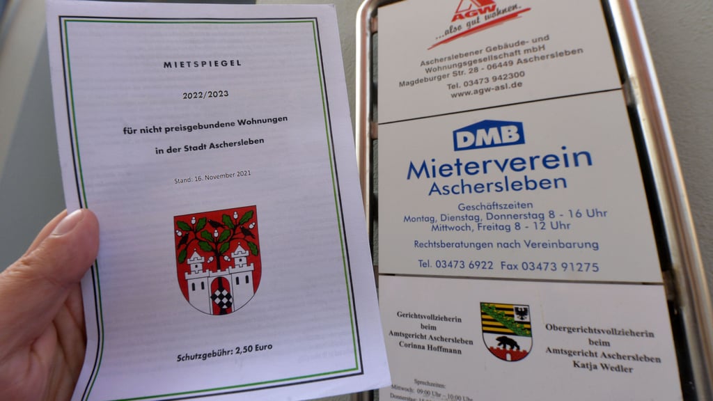 Der Mietspiegel kann unter anderem im Bürgerbüro des Rathauses erworben werden.