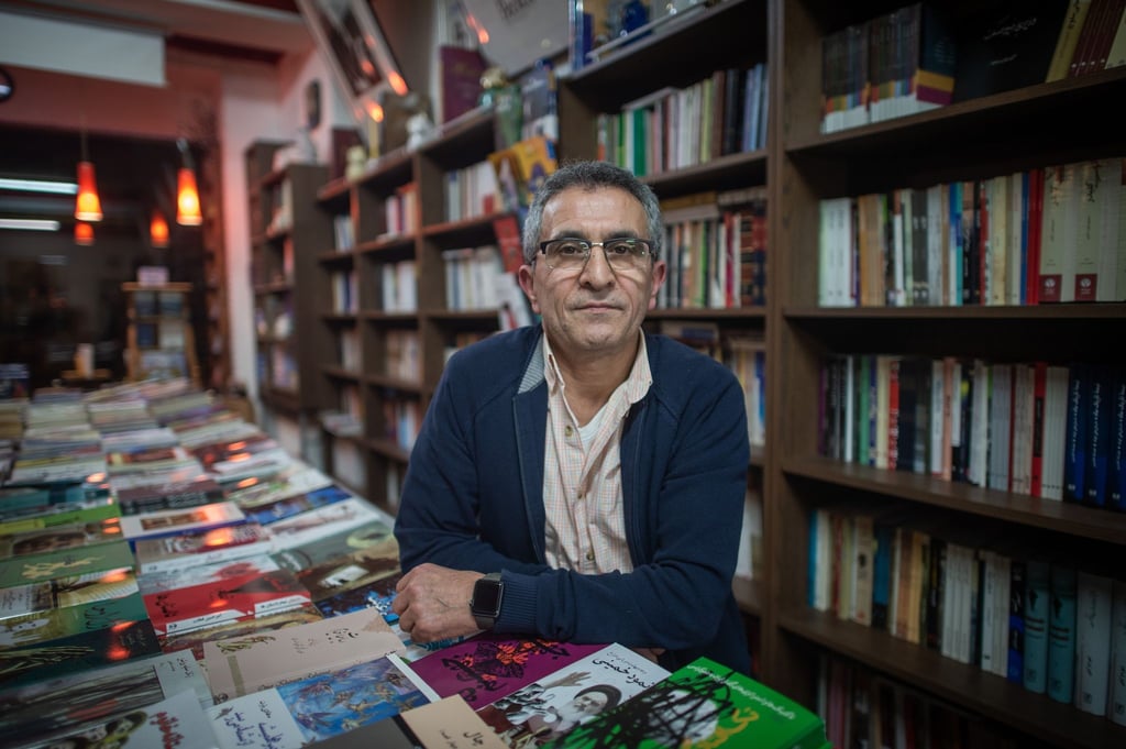 Abbas Maroufi im Februar 2019 in seinem Berliner Buchladen.