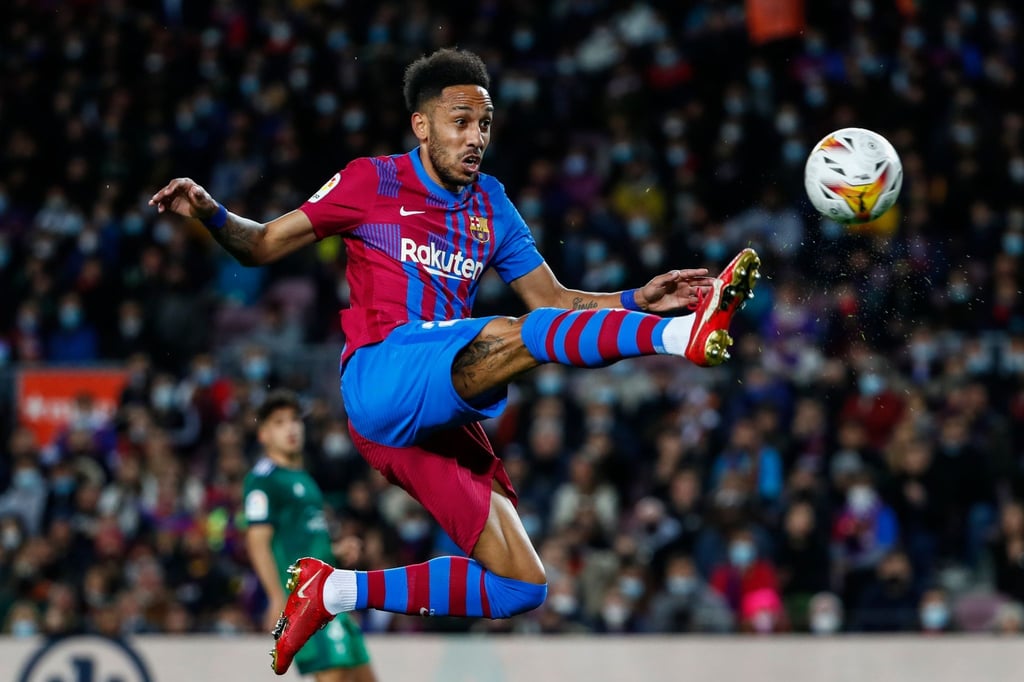 Der 33-jährige Pierre-Emerick Aubameyang kehrt in die Premier League zurück.