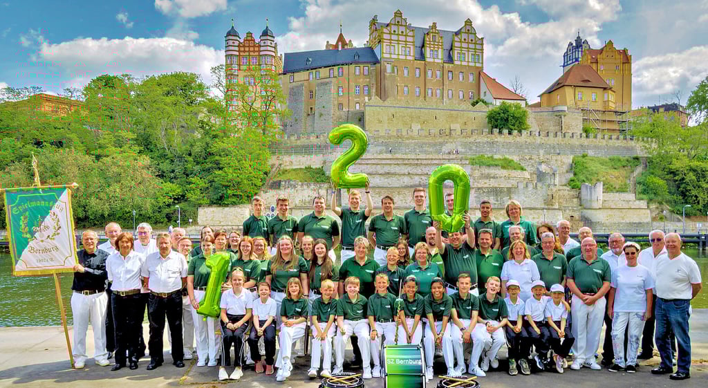 Der Spielmannszug Bernburg feiert am Samstag, 10. September, sein 120-jähriges Bestehen in historischem Ambiente.