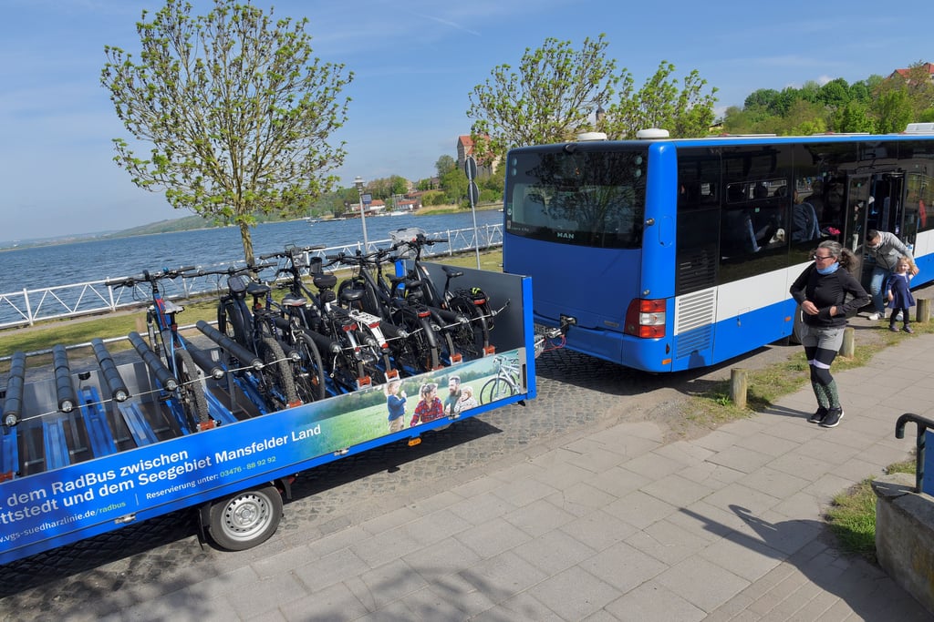 Nicht immer ist der Anhänger mit Fahrrädern beladen, wenn er in Seeburg ankommt.