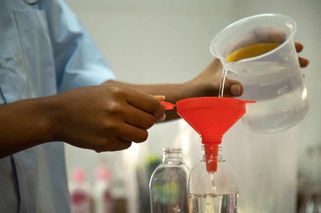 Jovia Kisaakye entwickelte eine innovative Mückenschutzcreme aus saurer Milch.