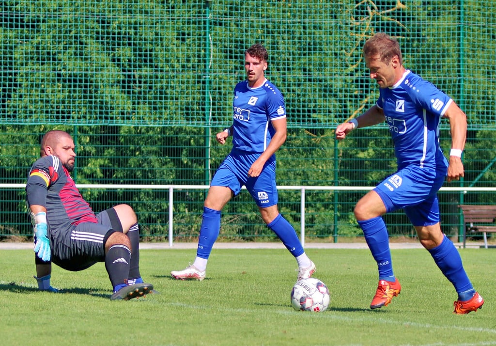 Oft auf verlorenem Posten stand Stedtens Keeper Christopher Kuhnt am Sonnabend im Pokalspiel gegen Zorbau.