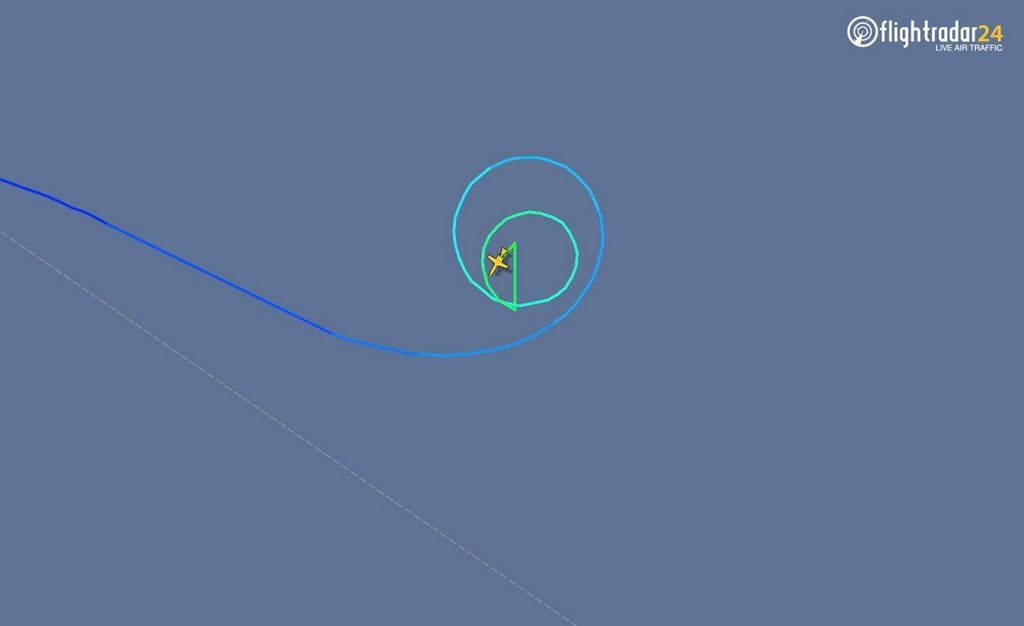 Das von Flightradar24 zur Verfügung gestellte Bild zeigt die Flugbahn der Cessna 551 vor ihrem Absturz in die Ostsee.