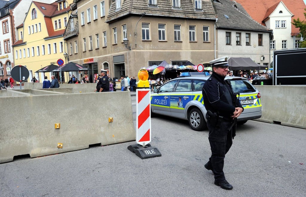 Auch in diesem Jahr werden die Hauptzufahrten zum Festgelände mit Fahrzeugsperren gesichert. Sie werden allerdings nicht so massiv sein wie 2018 (Foto).