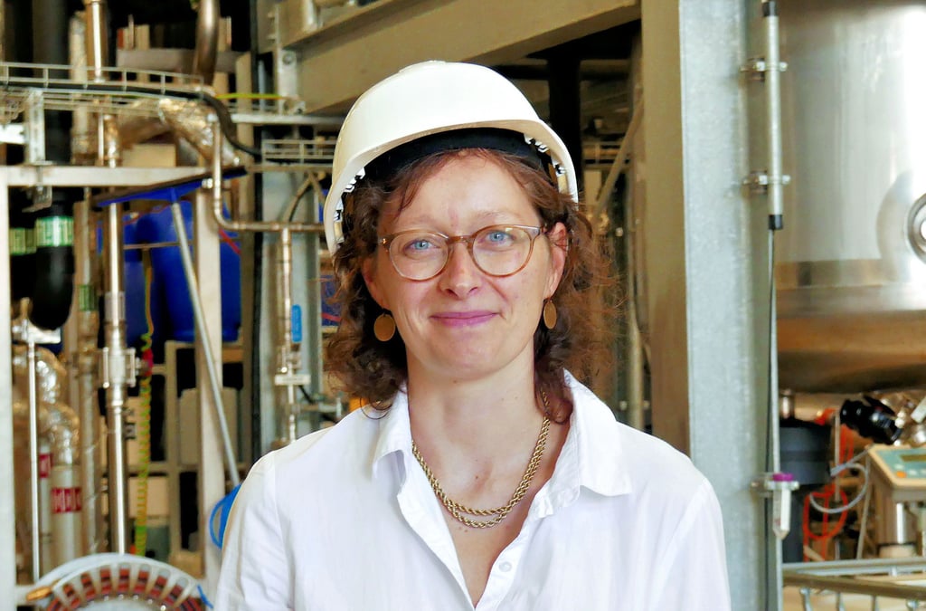 Christine Rasche hält den vollständigen Ersatz von erdölbasierten Chemikalien für möglich, den Weg dorthin aber für weit.