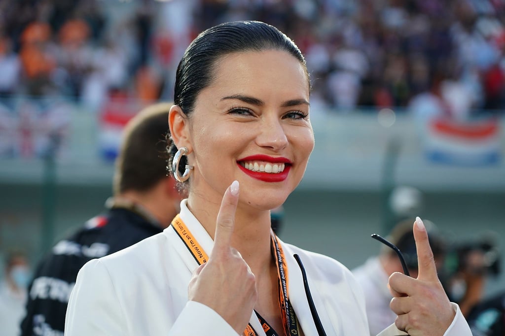 Adriana Lima hat ihren Sohn Cyan genannt.