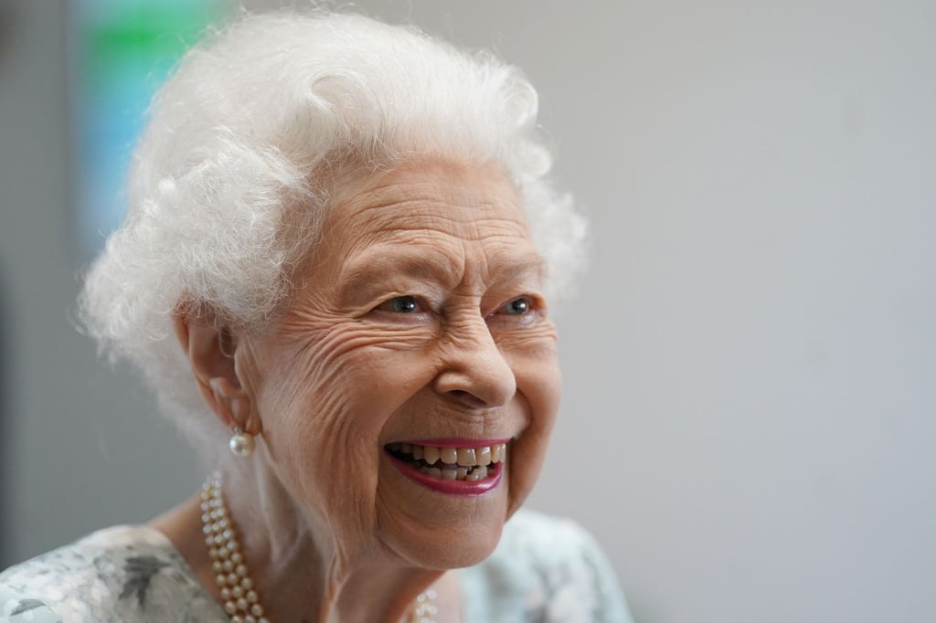 Die britische Königin Elizabeth II. musste eine Sitzung auf Rat ihrer Ärzte verschieben.