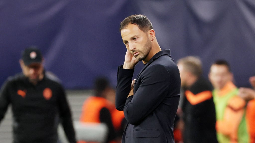Domenico Tedesco nach der 1:4-Pleite gegen Donezk.
